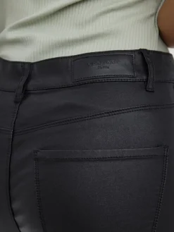 Vero Moda Hosen*Beschichtete Hose Black