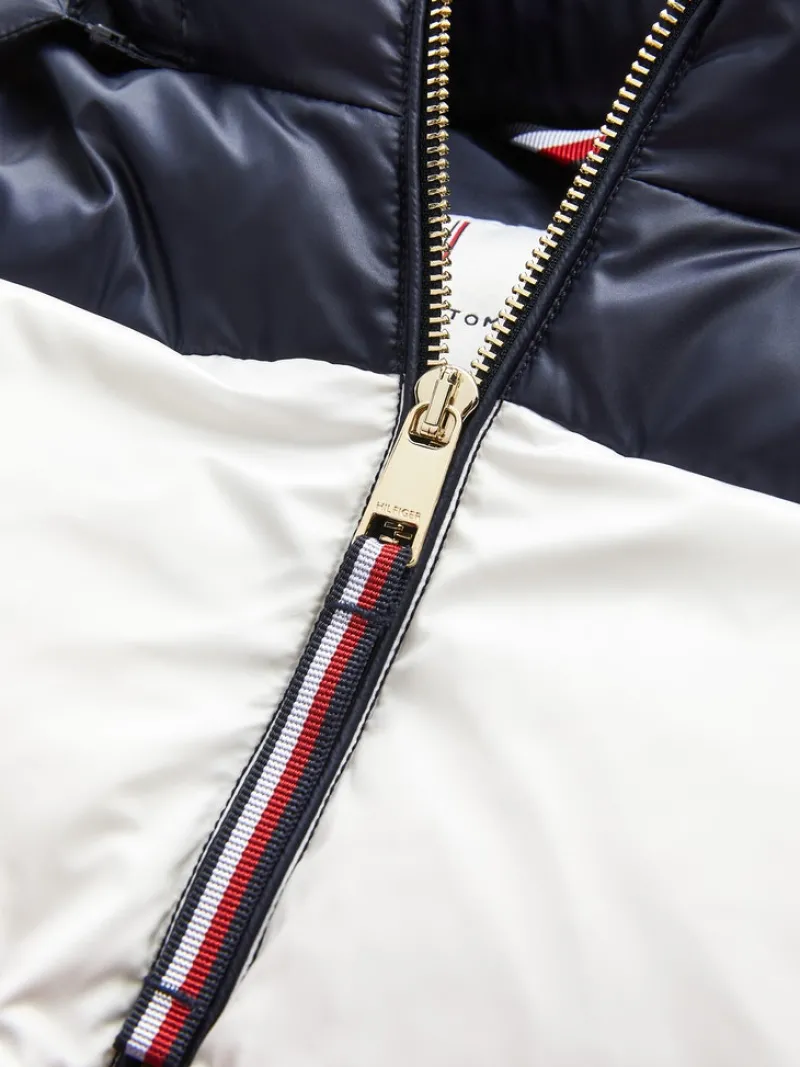 Tommy Hilfiger Jacken*COLORBLOCK DWN PUFFER JKT desert sky regatta red ecru