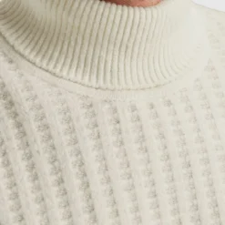 Vanguard Pullover & Sweatshirts*cotton blend stretch Cloud Dancer