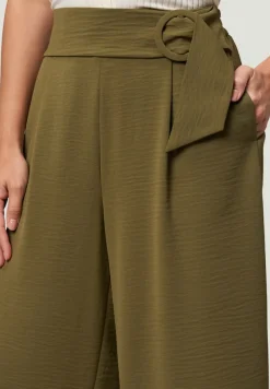 Zero Hosen*Hose mit weitem Bein und Gürtel 26 Inch dark olive