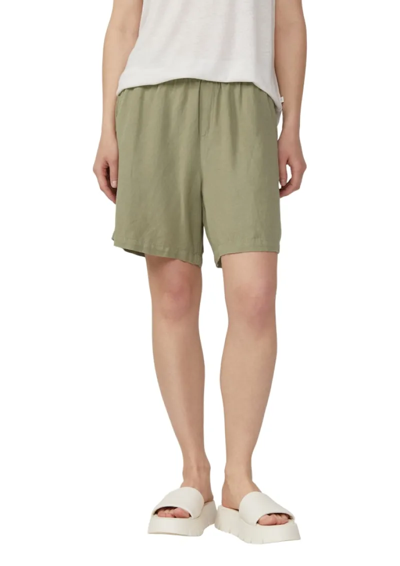 QS Shorts*Hose olive
