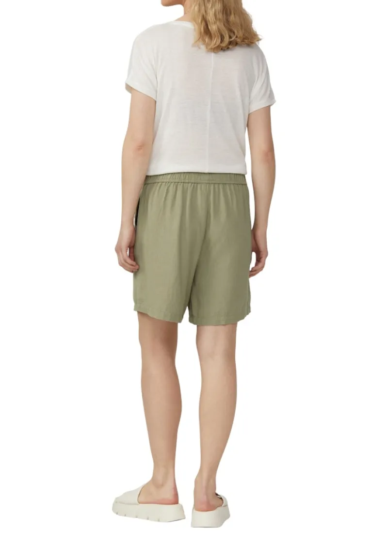 QS Shorts*Hose olive
