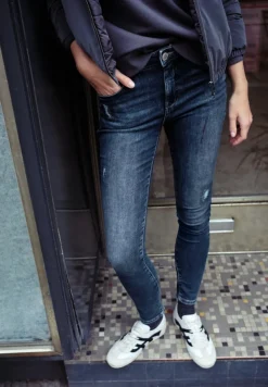 STREET ONE STUDIO Jeans*Jeans mit Destroyed Details dark blue authentic wash