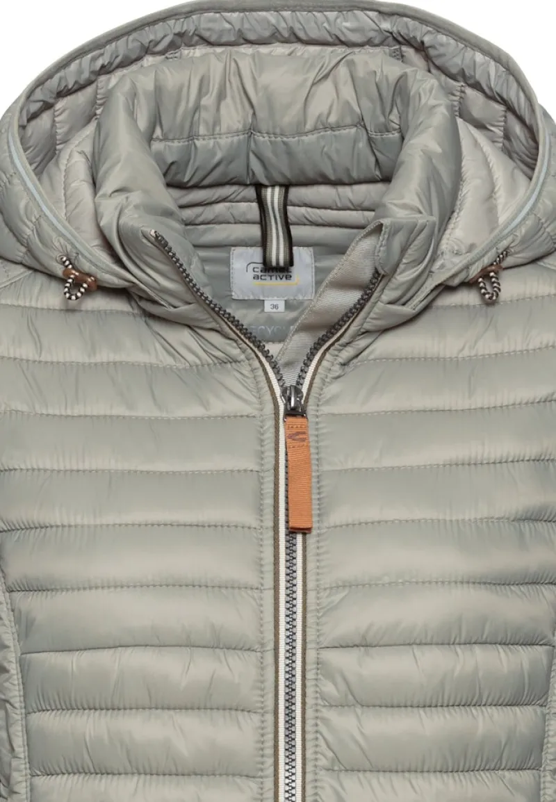 Camel Active Jacken*Leichte Steppjacke aus recyceltem Polyamid sage
