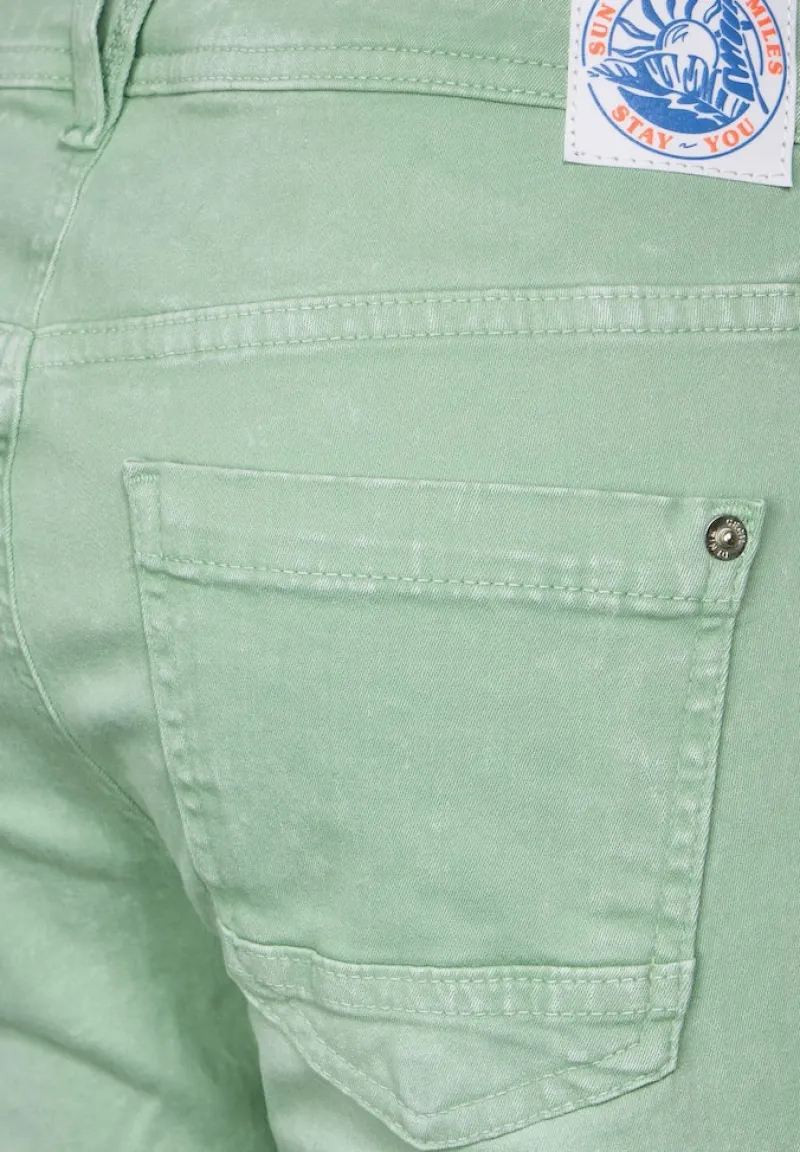 Cecil Shorts*Loose Fit Hose in 7/8 fresh salvia green