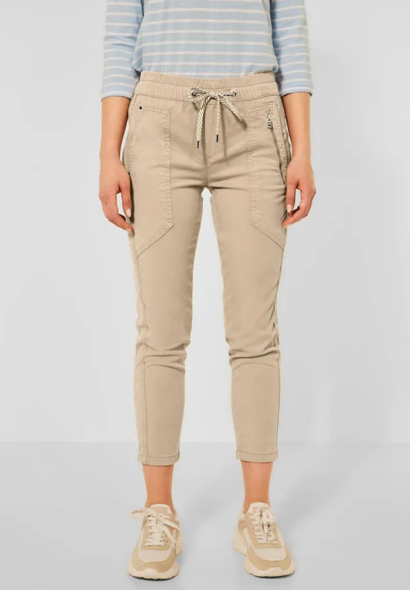 Street One Hosen*Loose Fit Hose in Lyocell light safari sand