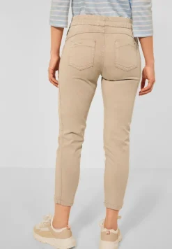 Street One Hosen*Loose Fit Hose in Lyocell light safari sand