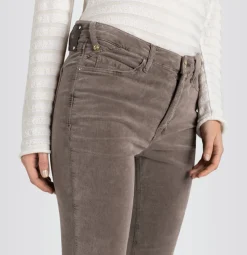 MAC Hosen*JEANS - BOOT, Baby soft corduroy Braun
