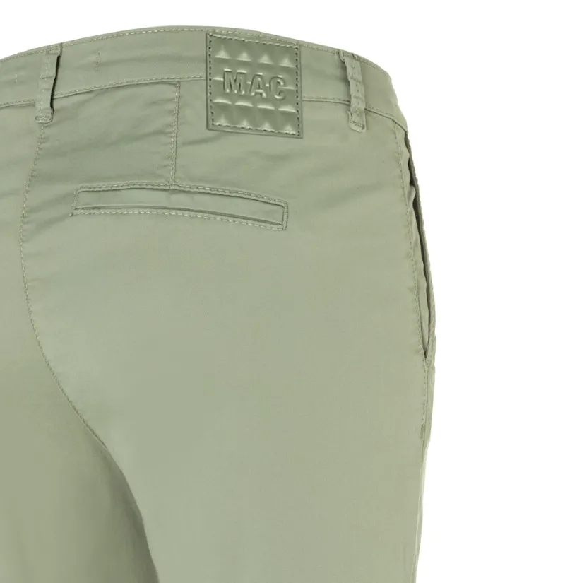 MAC Hosen*JEANS - CHINO, Authentic stretch gabardine grün1
