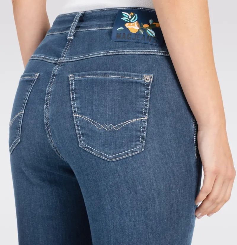 MAC Shorts*JEANS - DREAM SUN, DREAM Wonder light Denim blau2