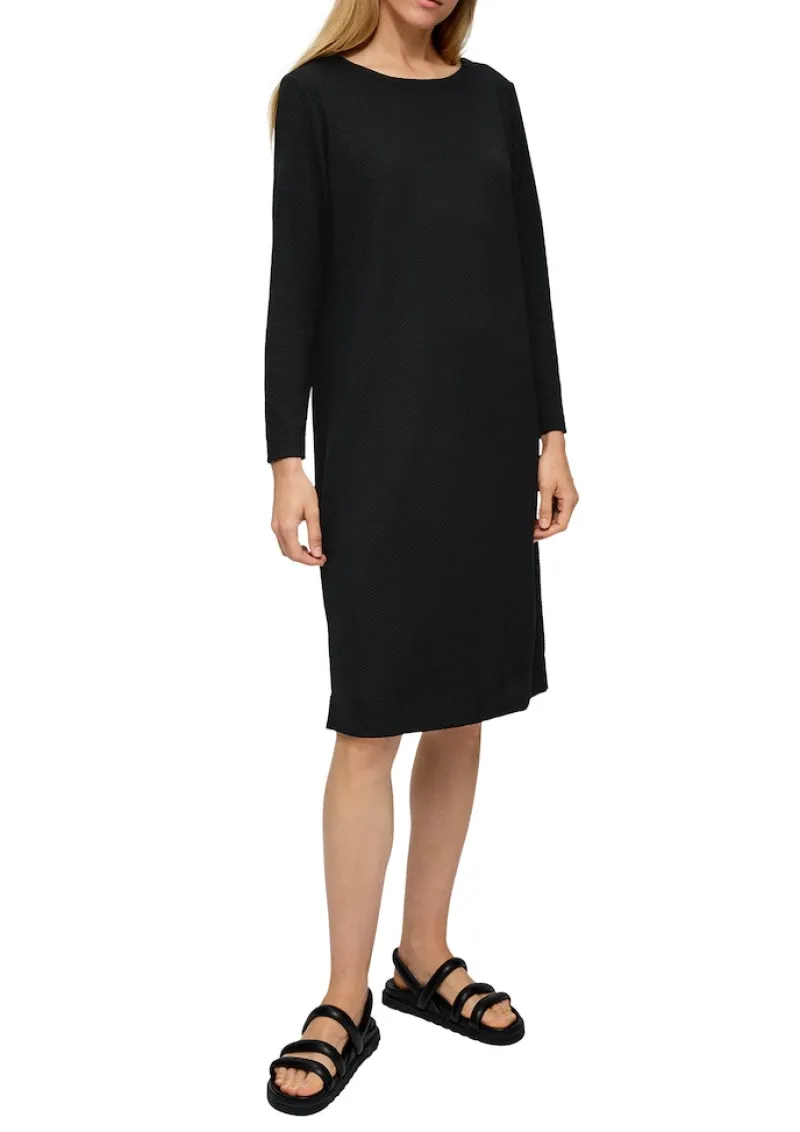 s.Oliver Kleider*Midikleid mit Struktur Schwarz