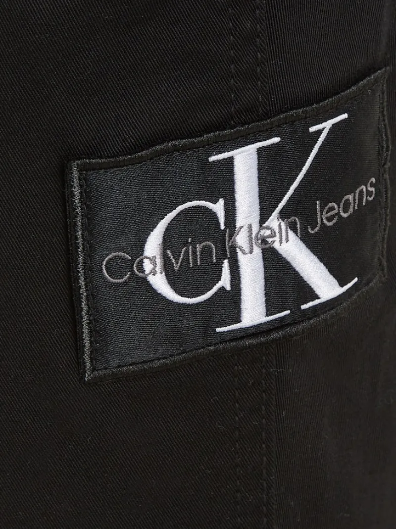 Calvin Klein Jeans Hosen*MONOLOGO BADGE CASUAL CHINO ck black