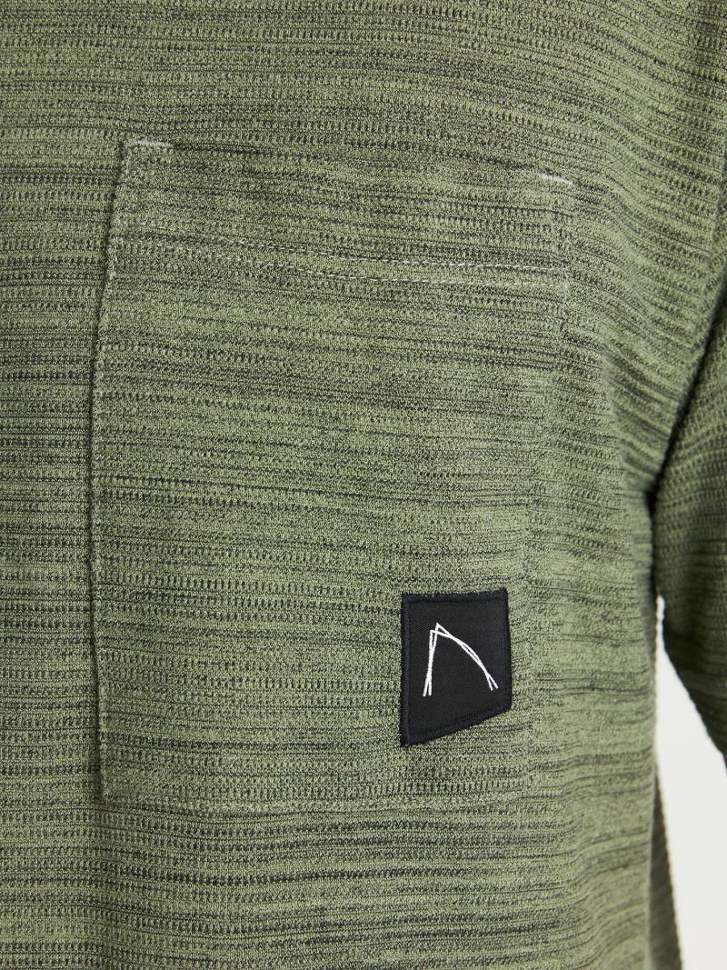 Chasin' Shirts*MORROW oil green