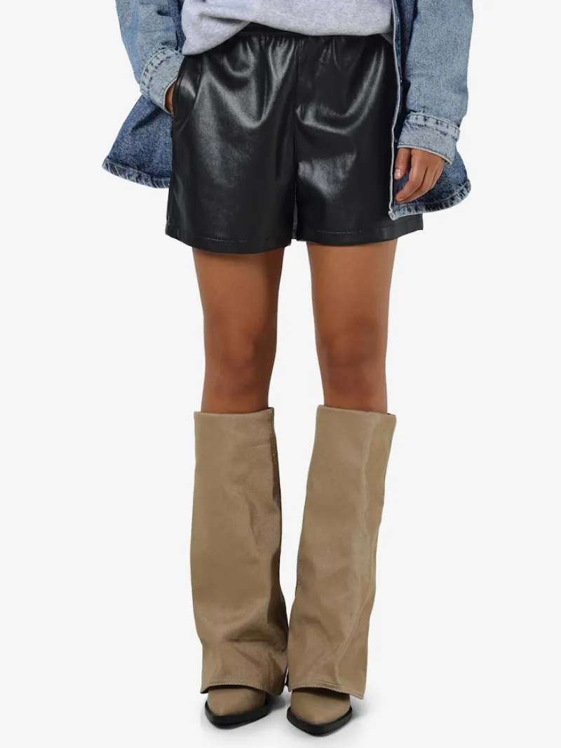 Noisy May Shorts*NMANDY PU HW SHORTS WVN NOOS Black