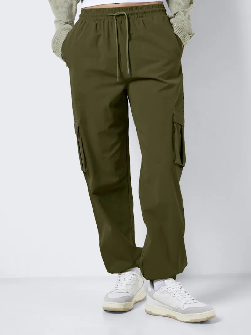 Noisy May Hosen*NMKIRBY HW CARGO PANTS WVN NOOS grün1