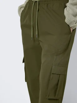 Noisy May Hosen*NMKIRBY HW CARGO PANTS WVN NOOS grün1