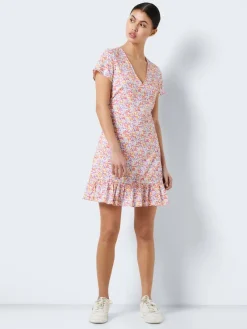 Noisy May Kleider*NMSABINA S/S SHORT DRESS Sugar Swizzle
