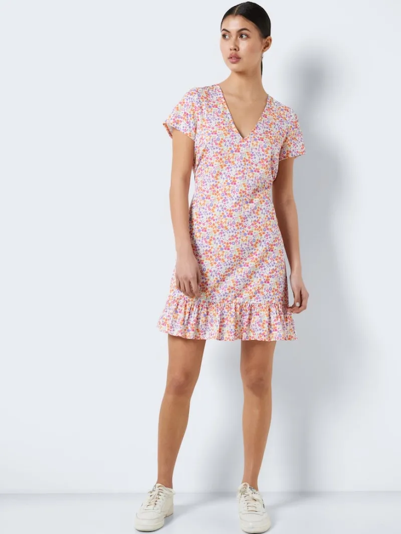 Noisy May Kleider*NMSABINA S/S SHORT DRESS Sugar Swizzle