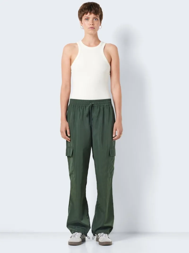 Noisy May Hosen*NMSKY HW CARGO RAINPANTS FWD NOOS kombu green