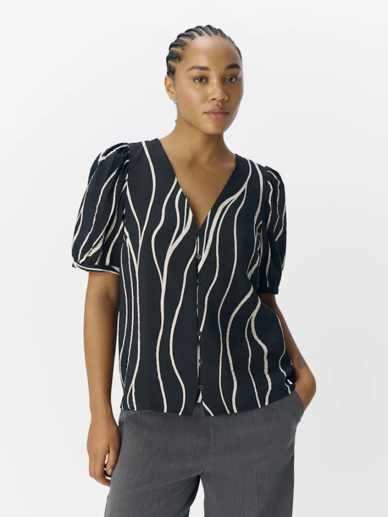 Object Blusen*OBJJACIRA S/S V-NECK TOP NOOS Black