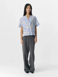 Object Blusen*OBJKARINA S/S RE V-NECK TOP NOOS sandshell