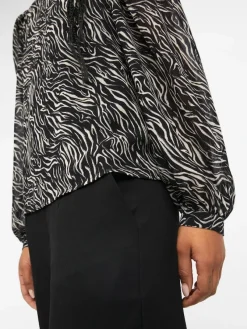 Object Blusen*OBJMILA L/S TOP NOOS black2