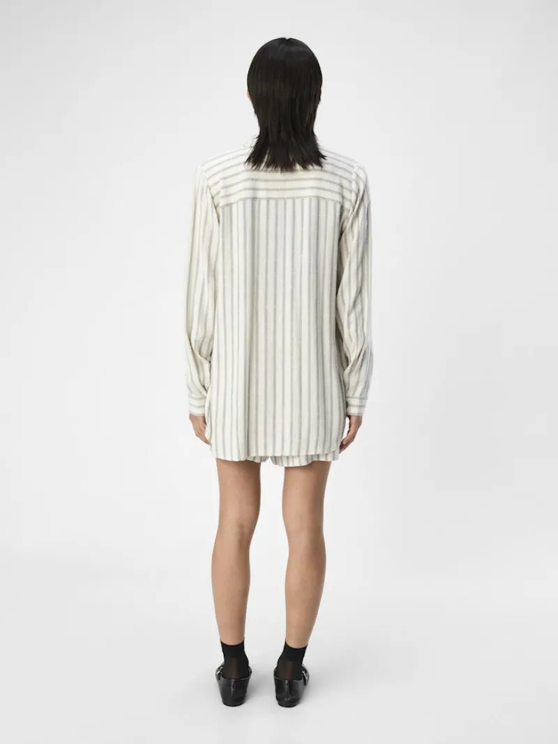 Object Blusen*OBJSANNE L/S SHIRT AOP NOOS sandshell