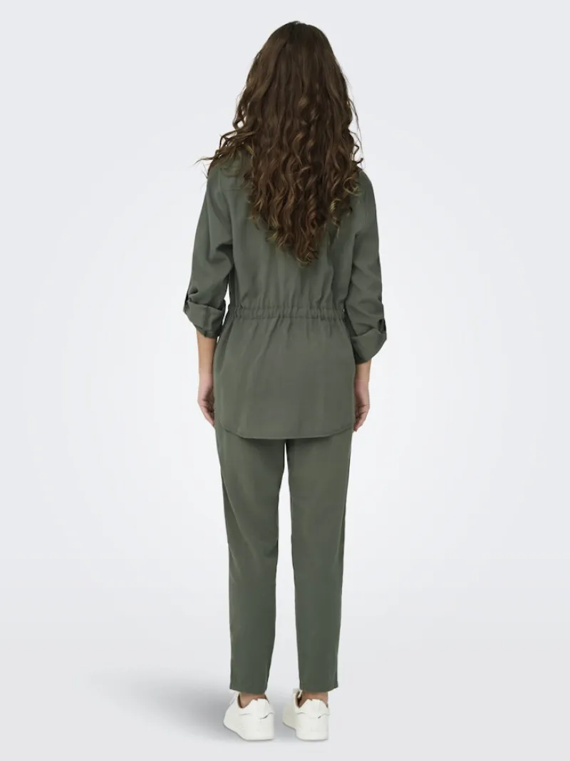 Only Jacken*ONLARIS LIFE 4/5 FEM CARGO JACKET CC WVN kambaba