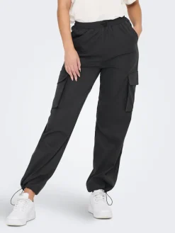 Only Hosen*ONLCASHI CARGO PANT WVN NOOS raven