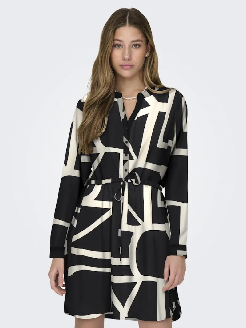 Only Kleider*ONLCORY LIFE L/S V-NECK TUNIC WVN NOOS Black