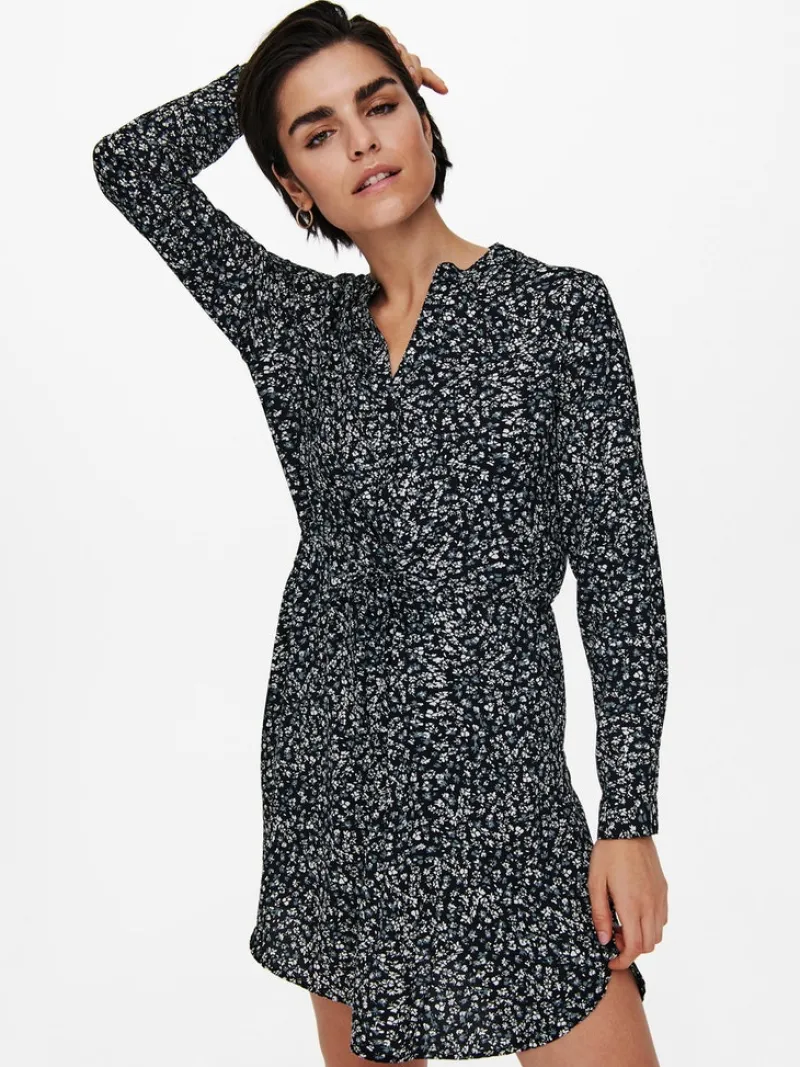 Only Kleider*ONLCORY LIFE L/S V-NECK TUNIC WVN NOOS Black