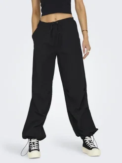 Only Hosen*ONLECHO MW PARACHUTE PANT PNT Black