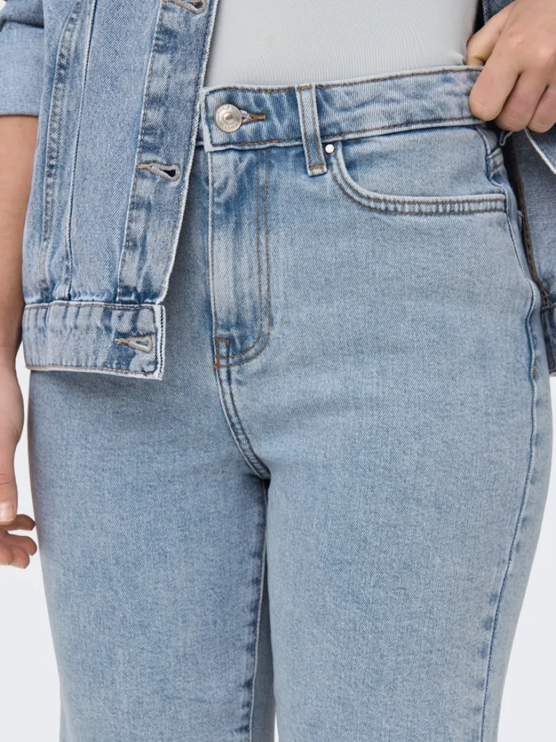 Only Shorts*ONLEMILY HW LONG DNM SHORTS CRO741 NOOS Light Blue Denim