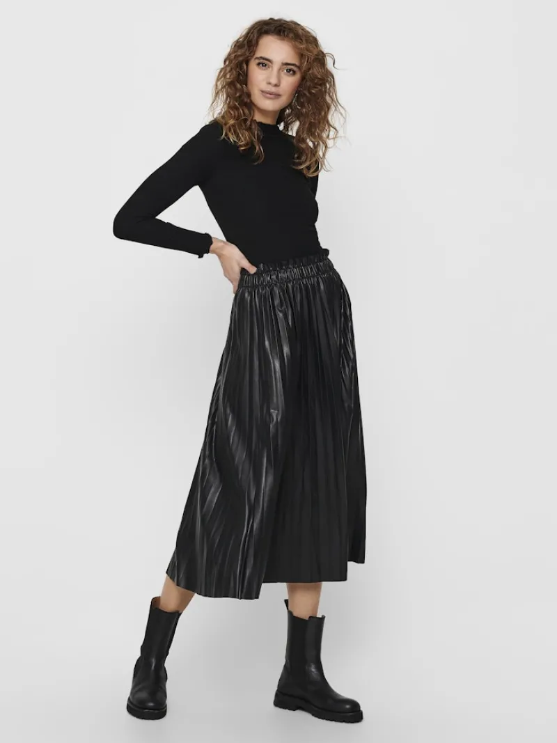 Only Shirts*ONLEMMA L/S HIGH NECK TOP NOOS JRS Schwarz