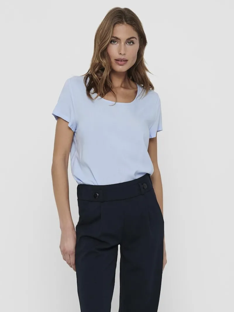 Only Blusen*ONLFIRST ONE LIFE SS SOLID TOP WVN Cashmere Blue