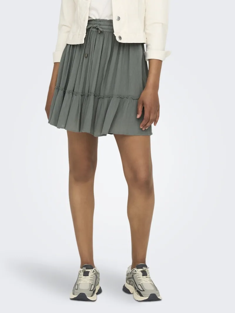 Only Röcke*ONLIBIZA LIFE SHORT SKIRT WVN NOOS Balsam Green