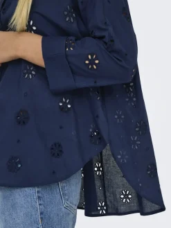 Only Blusen*ONLNEW LINA GRACE LS BROD ANGL SHIRT WVN Black Iris