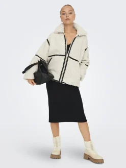 Only Jacken*ONLPARIS TEDDY JACKET LIFE OTW CS white sand