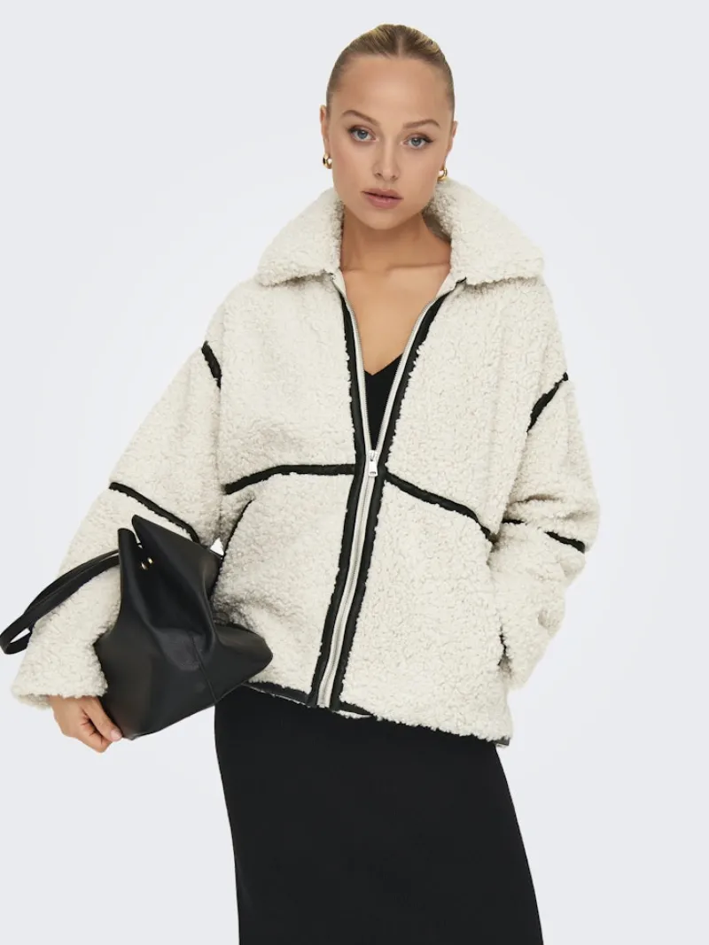 Only Jacken*ONLPARIS TEDDY JACKET LIFE OTW CS white sand