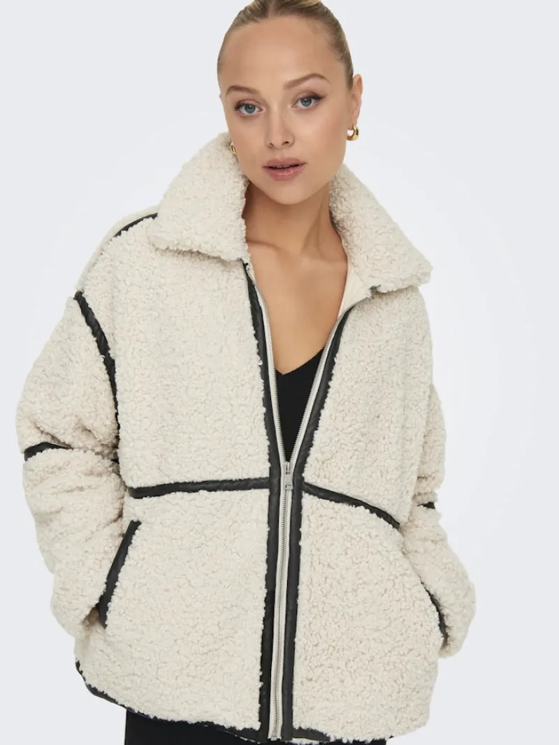 Only Jacken*ONLPARIS TEDDY JACKET LIFE OTW CS white sand