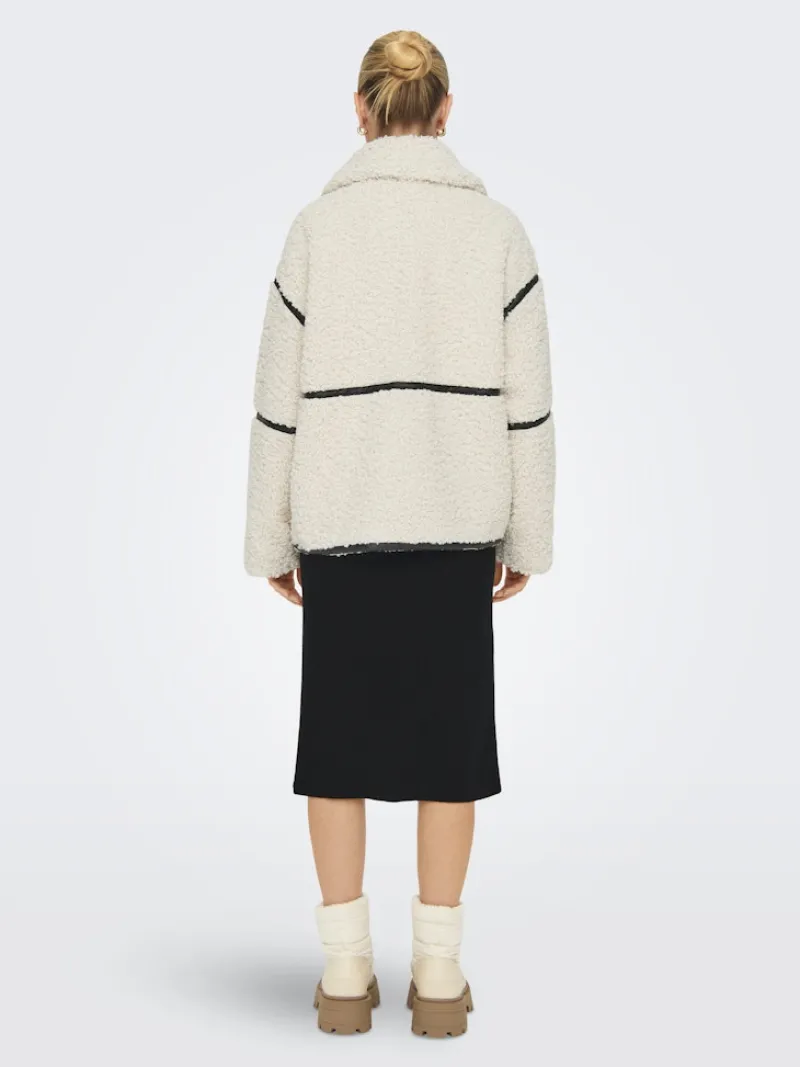 Only Jacken*ONLPARIS TEDDY JACKET LIFE OTW CS white sand