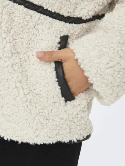 Only Jacken*ONLPARIS TEDDY JACKET LIFE OTW CS white sand