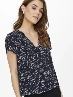 Only Blusen*ONLSONJA LIFE S/S V-NECK TOP PTM night sky1