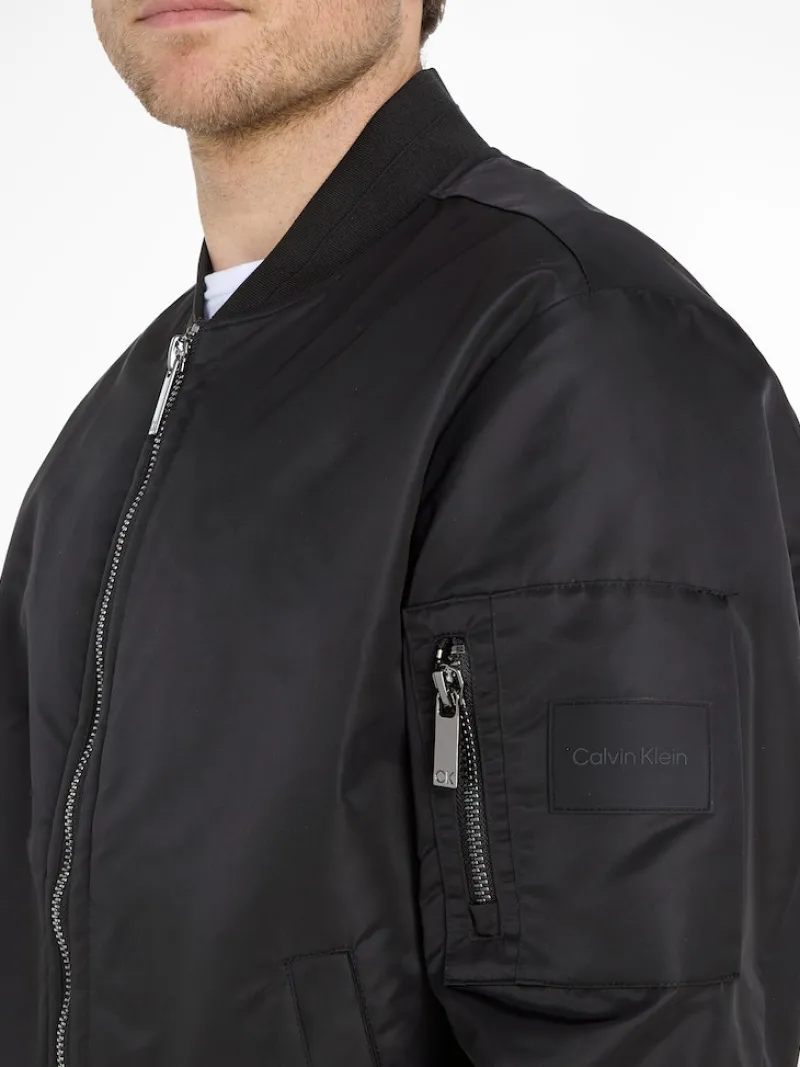 Calvin Klein Jacken|Big Boys*RECYCLED SATEEN HERO BOMBER ck black