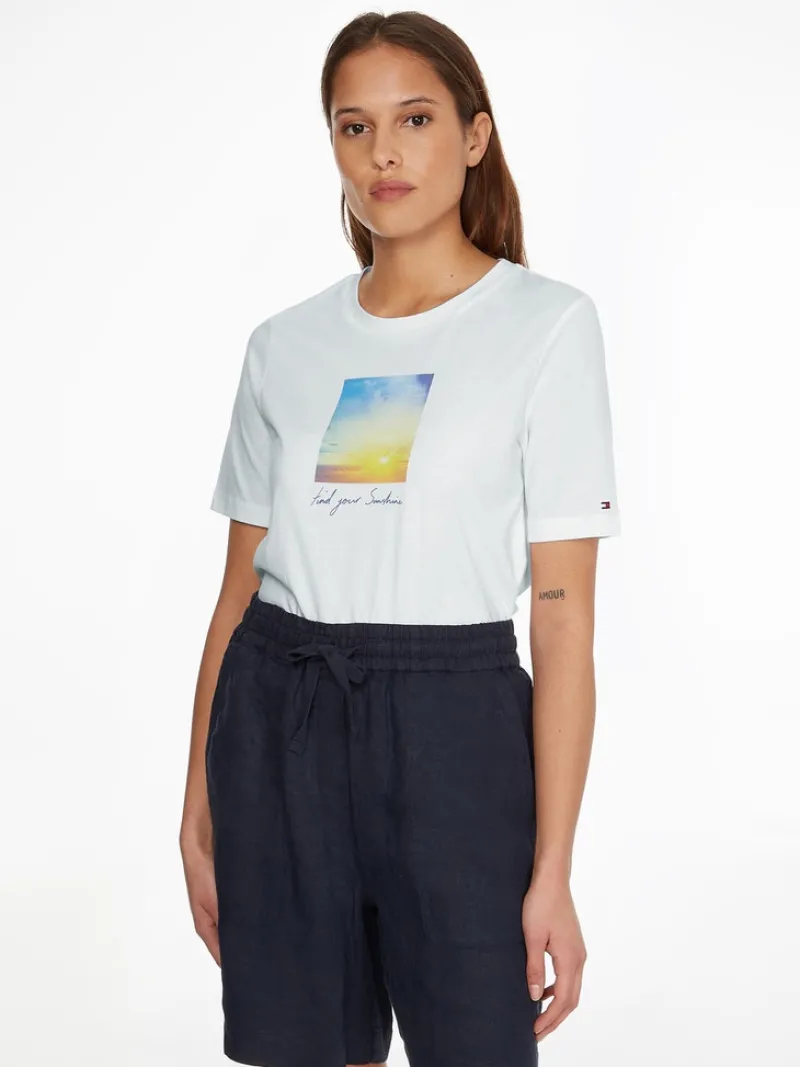 Tommy Hilfiger Shirts*REGULAR PHOTOPRINT C-NK TEE SS white sunshine graphic