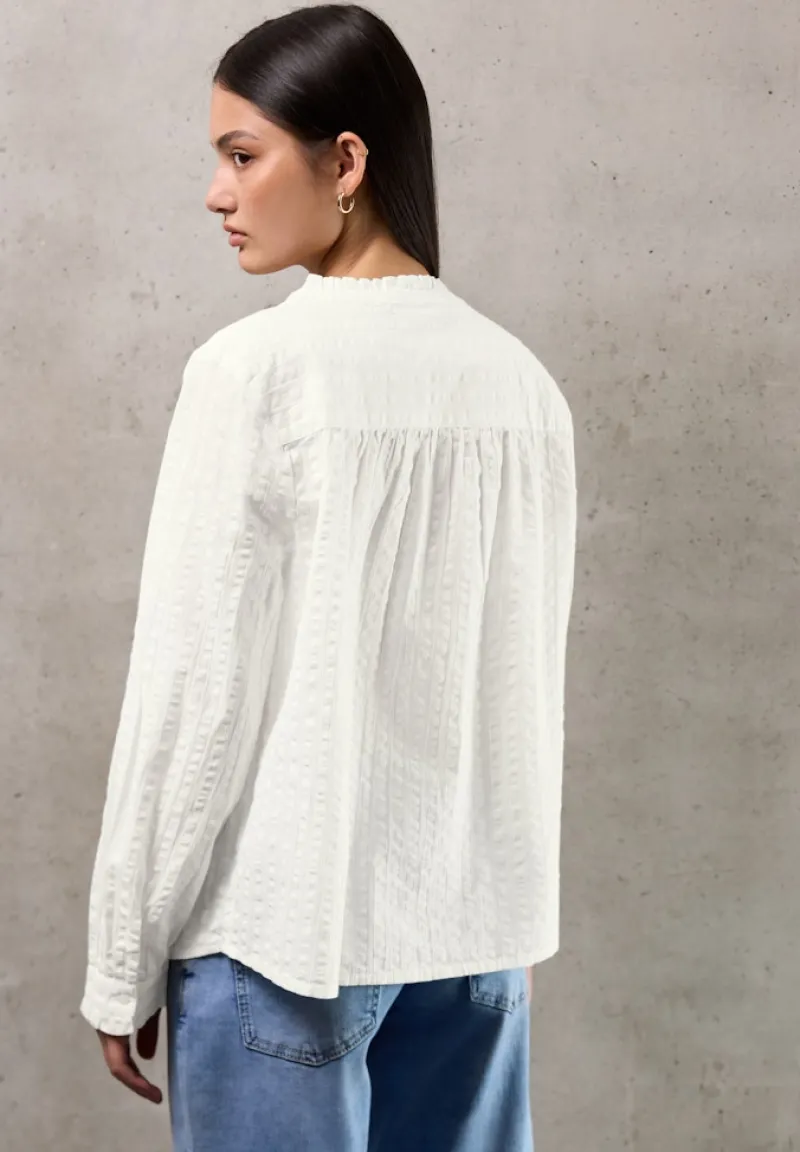 STREET ONE STUDIO Blusen*Seersucker Bluse mit Rüschen off white