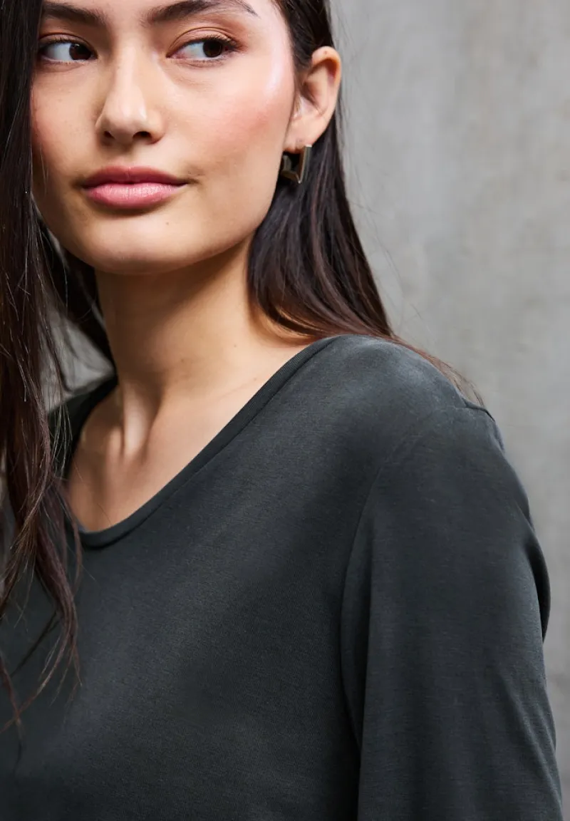 STREET ONE STUDIO Shirts*Silk-Look V-Neck Shirt Black