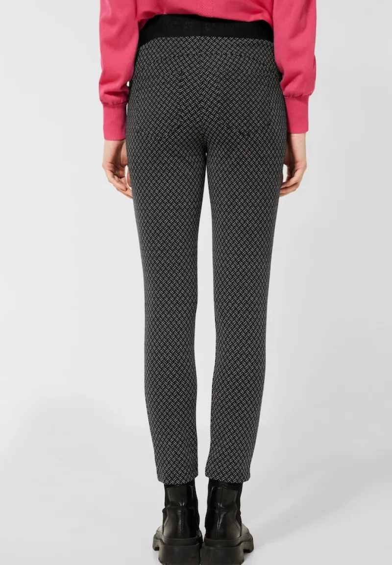Street One Hosen*Skinny Fit Hose in Jacquard Black