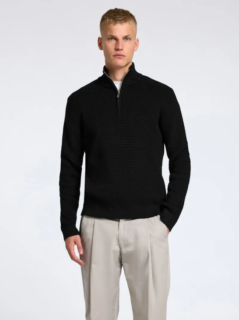Selected Pullover & Sweatshirts*SLHTHEO LS KNIT STRUCTURE HALF ZIP Black