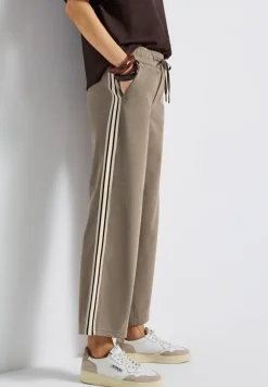 Street One Hosen*Straight Leg Strukturhose bark brown